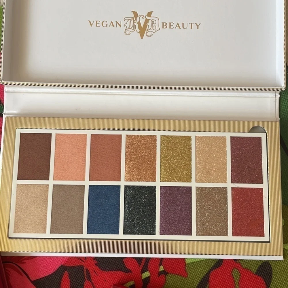 Brand New Kat Von D Set of 2 Vegan Eyeshadow Palettes, Setting Powder & Red Lip